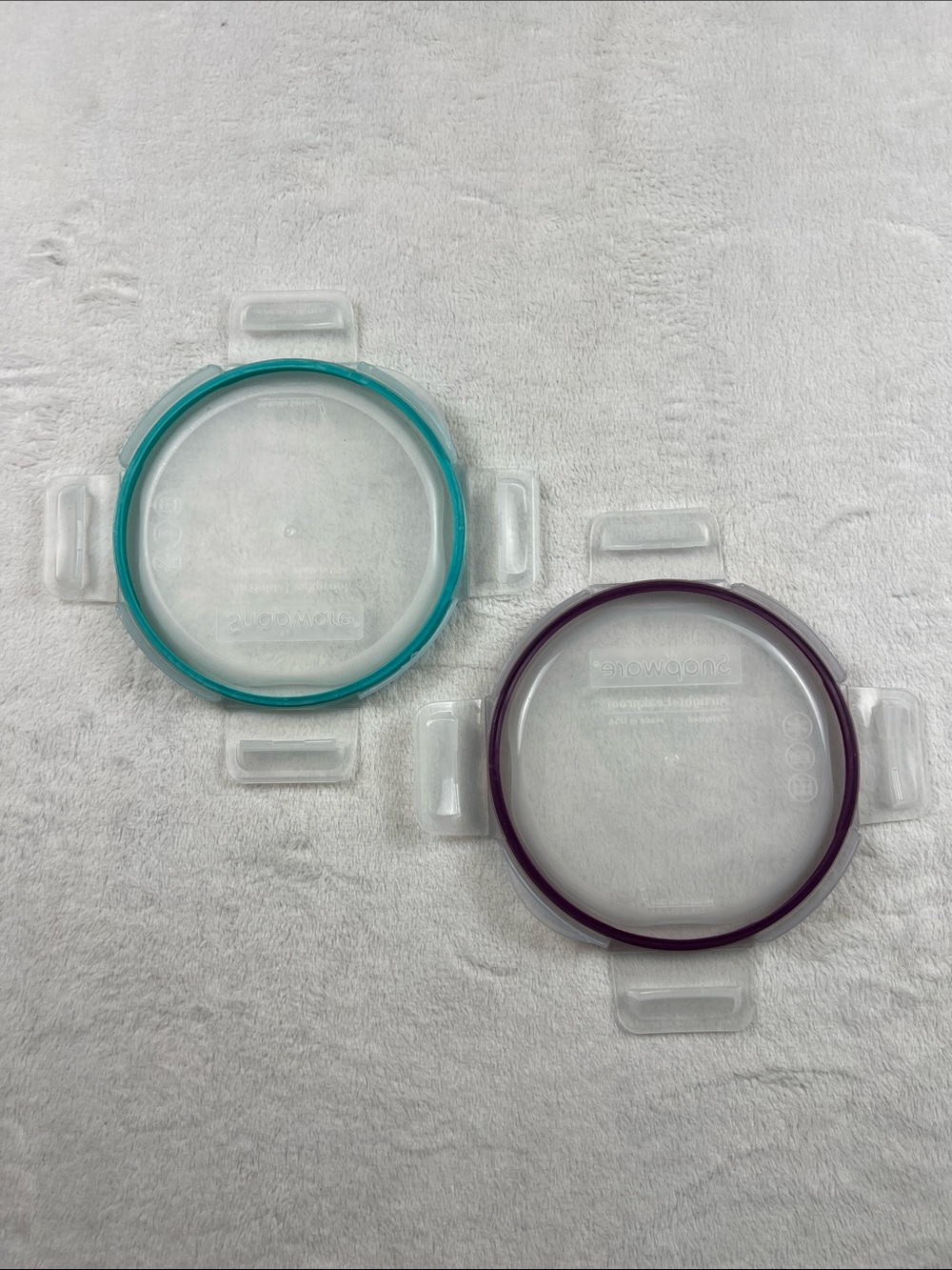 SnapWare Lid replacement for 4 cups round Compatible with Pyrex glass container